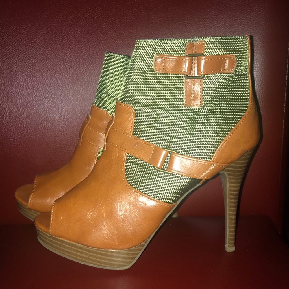 High heel booties